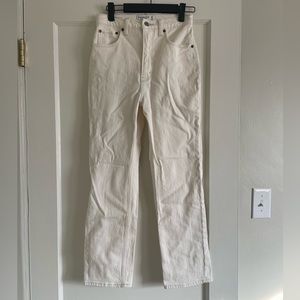 Abercrombie Ultra High Rise Ankle Straight Jean